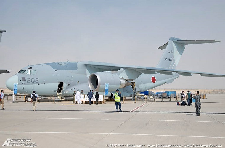 Ngắm dàn máy bay khủng tại triển lãm hàng không Dubai